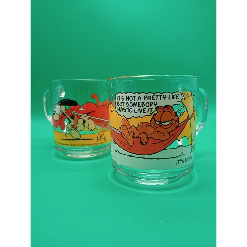 2 Vintage Garfield & Odie 1978 Mc Donalds Glass Coffee Cup Mug Cartoon